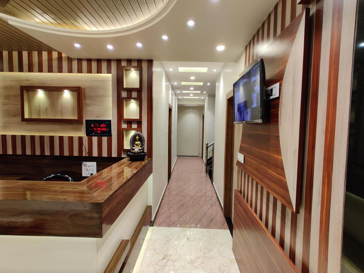 Hotel City Palace Varanasi Ngoại thất bức ảnh